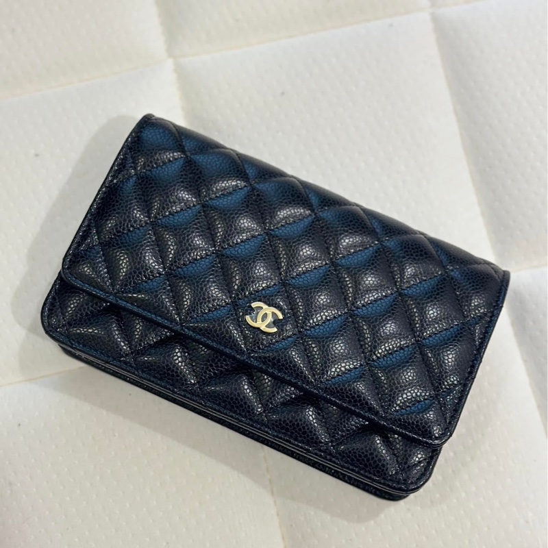 Chanel 經典WOC #黑金 菱格荔枝皮鏈條包 #晶片款-1