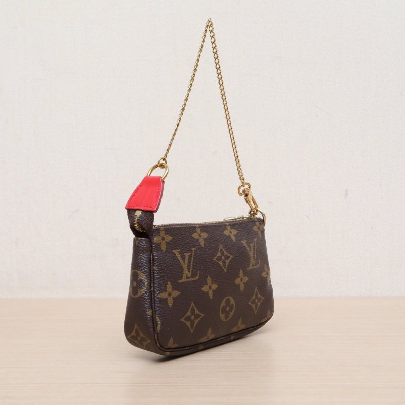 LOUIS VUITTON PochetteAccessoiresMini小麻將包老花PVC202019聖誕肩背包-4