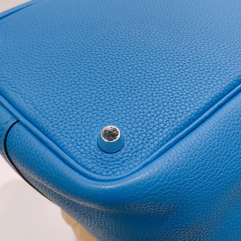TW4577 Hermes 愛馬仕菜籃子 琉璃藍 銀扣 皮部位極新 Picotin 18 TC-9