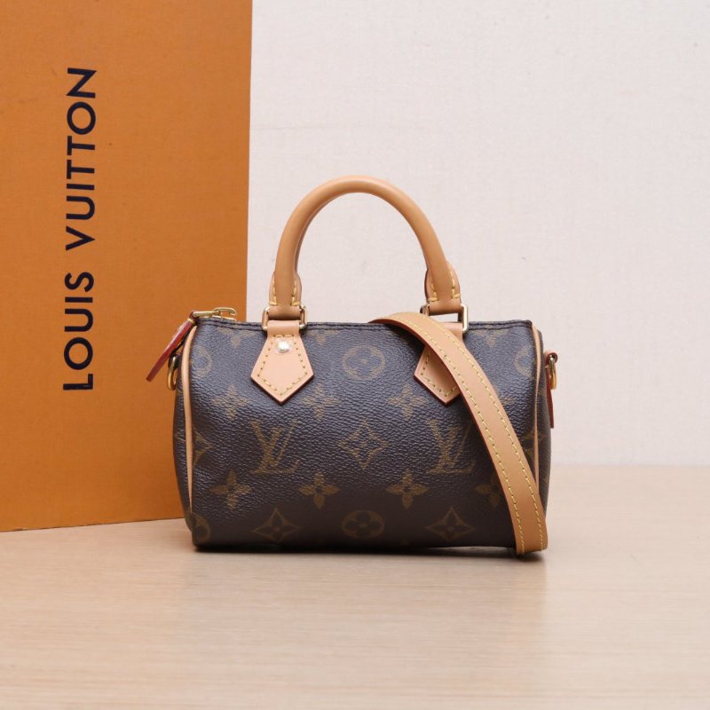 LOUIS VUITTON SpNano16可拆卸肩帶老花PVC2022肩背包-0