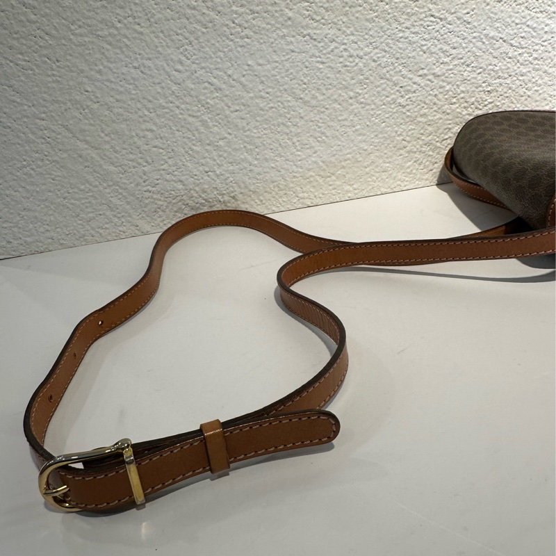 Celine vintage斜背包-11