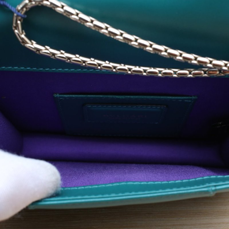 BVLGARI SerpentiForever鏈條蛇頭包方版20綠色牛皮肩背包-3