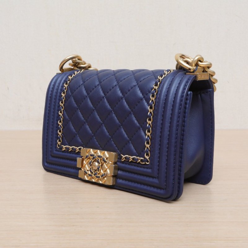 CHANEL Leboy小號20.5藍色羊皮29開金扣皮穿鏈鳳梨扣肩背包-3