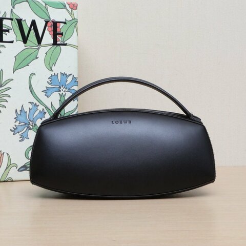 LOEWE 黑色牛皮中古博物館系列手提蛋蛋包肩背包