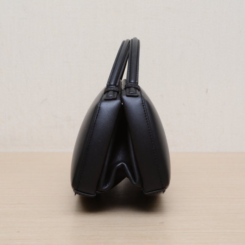 LOEWE 黑色牛皮中古博物館系列手提蛋蛋包肩背包-4