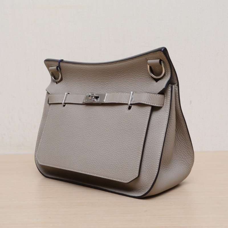 HERMES 吉普賽Jypsiere2881斑鳩灰TC皮T刻銀扣肩背包-3