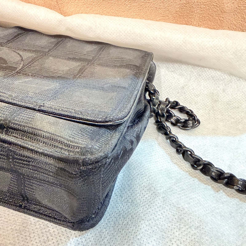 Chanel vintage WOC-11