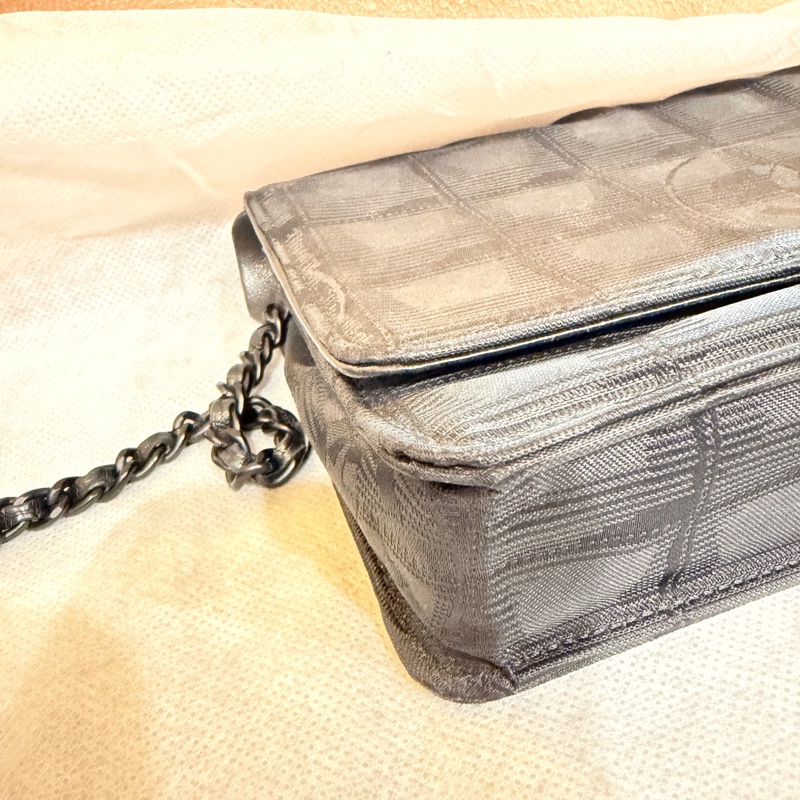 Chanel vintage WOC-12