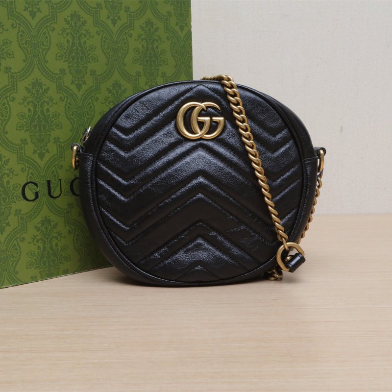 GUCCI 黑色牛皮金扣GGMarmont圓餅包Mini18.5肩背包-0