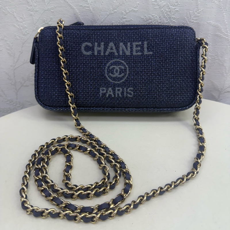 CHANEL WOC Wallet On Chain shoulder Bag-0