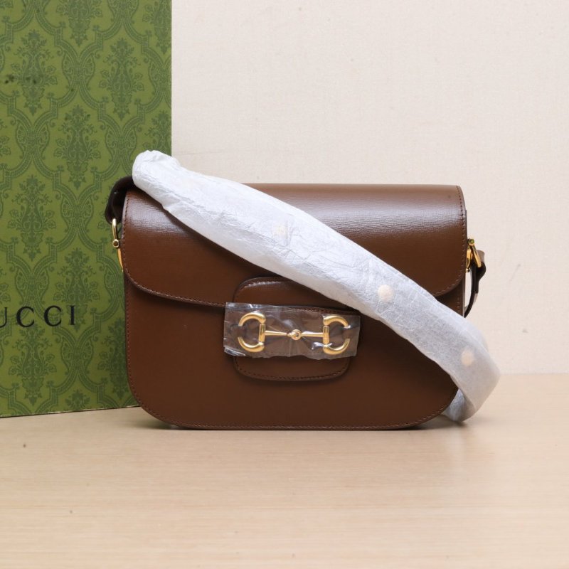 GUCCI Gucci1955馬銜扣全皮郵差包牛皮金扣褐色肩背包-0