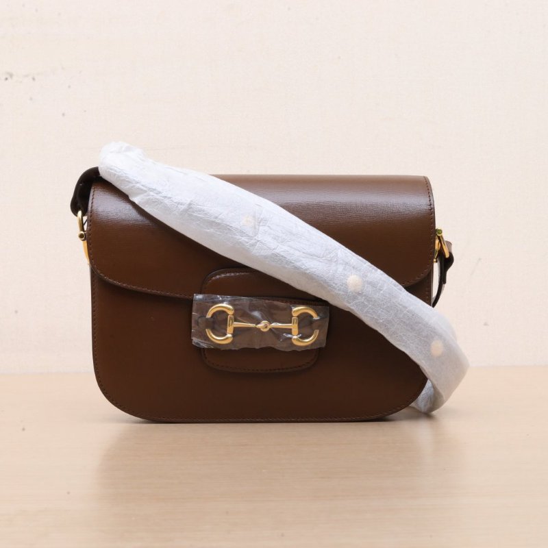 GUCCI Gucci1955馬銜扣全皮郵差包牛皮金扣褐色肩背包-1