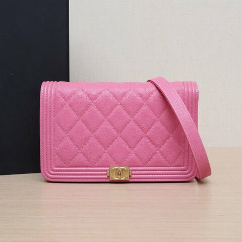 CHANEL LeboyWOC19粉色荔枝牛皮26開金扣肩背包