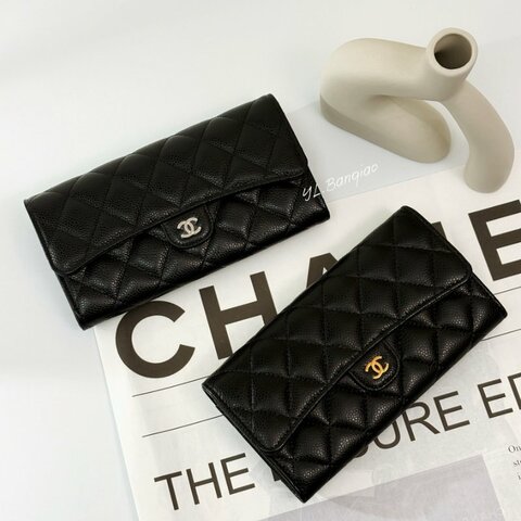 CHANEL 黑色荔枝皮銀釦下蓋長夾AP0241