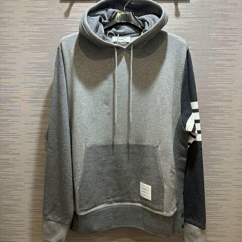 💎Han's house精品服飾💎THOM BROWNE TB 四槓 連帽 衛衣 帽T