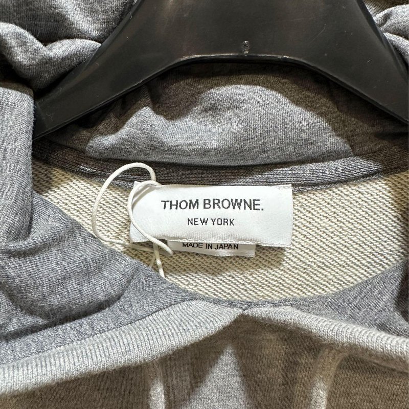 💎Han's house精品服飾💎THOM BROWNE TB 四槓 連帽 衛衣 帽T-2
