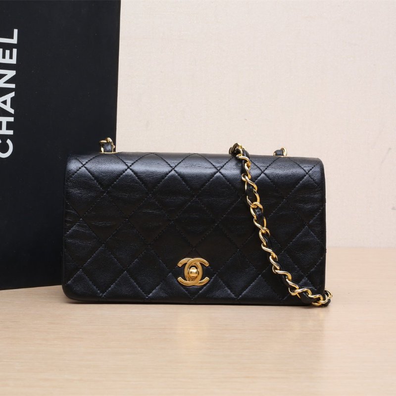 CHANEL 黑色羊皮1開金扣中古黑金羊單蓋斜挎包19肩背包-0