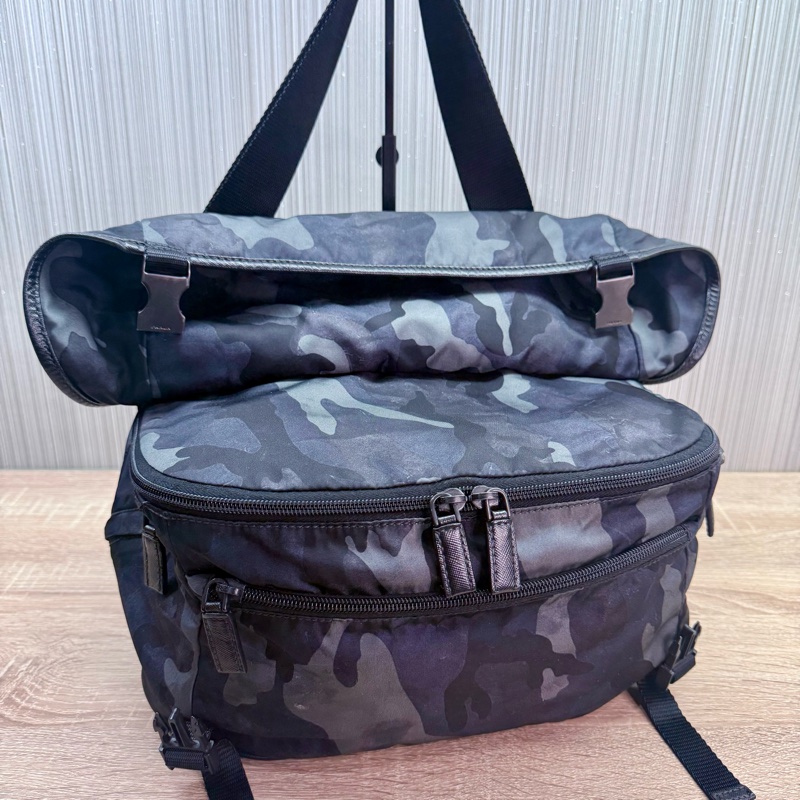 Prada VA0991 稀有限量絕版迷彩郵差斜背包-20