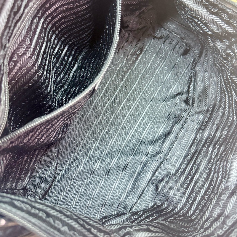 Prada VA0991 稀有限量絕版迷彩郵差斜背包-25