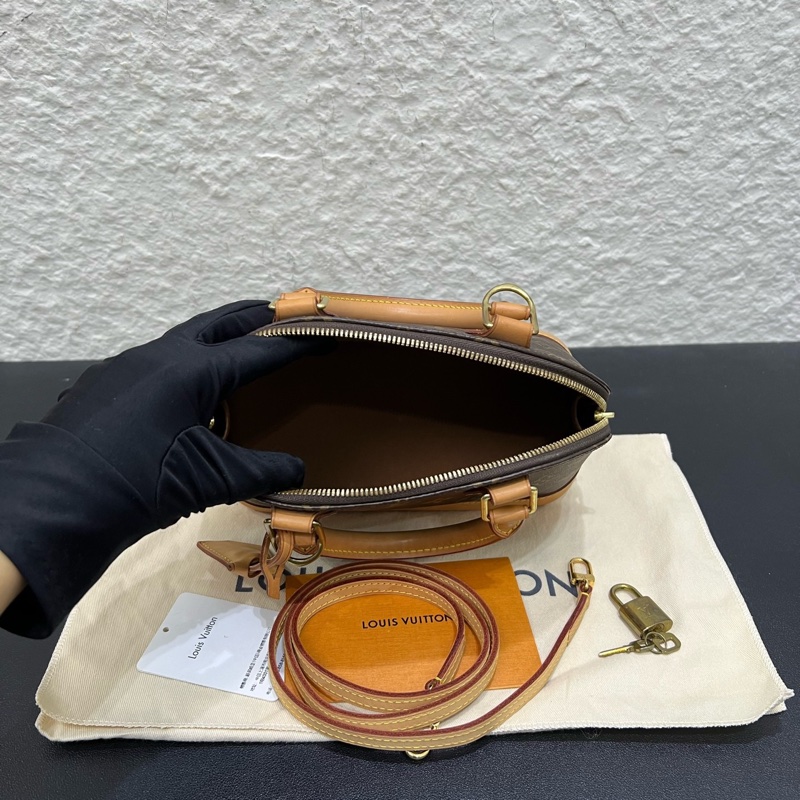 98新LV路易威登Alma bb經典老花新款貝殼包手提斜挎包 經典百搭-5