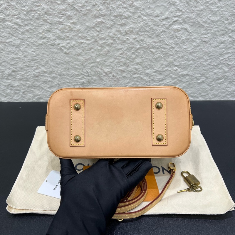 98新LV路易威登Alma bb經典老花新款貝殼包手提斜挎包 經典百搭-7