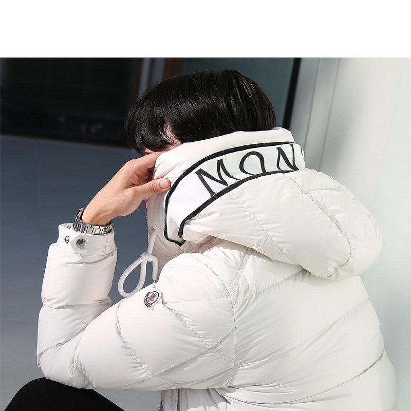 💎Han's house精品服飾💎moncler CARDERE 羽絨 連帽 外套 原價61500-3