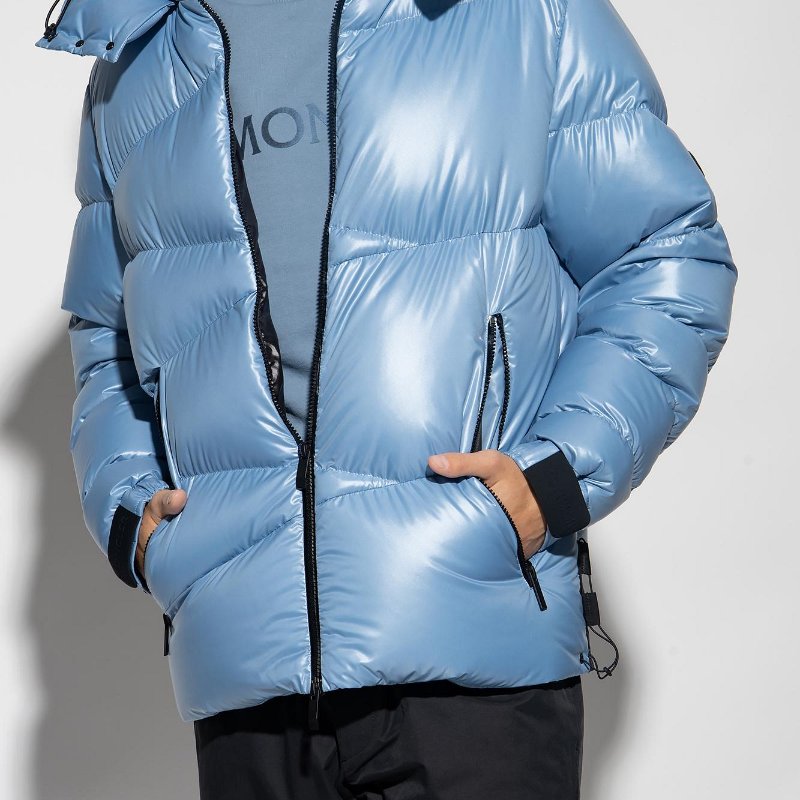 💎Han's house精品服飾💎moncler Yonne 羽絨 防風防水 連帽可拆外套原價64800-8