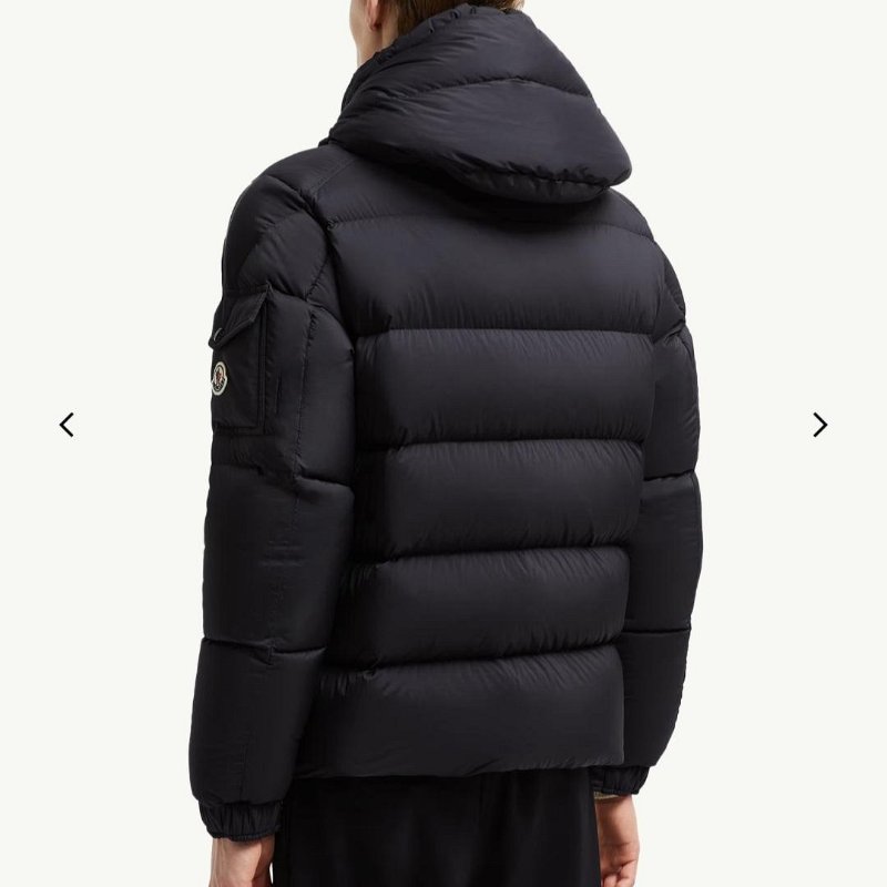 💎Han's house精品服飾💎moncler Vezere 羽絨 防風 防水 連帽 可拆 外套 黑色 原價80000-5