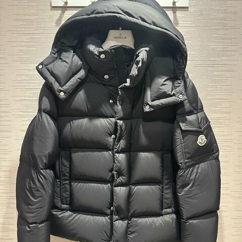 💎Han's house精品服飾💎moncler Vezere 羽絨 防風 防水 連帽 可拆 外套 可手水洗 深藍 原價80000