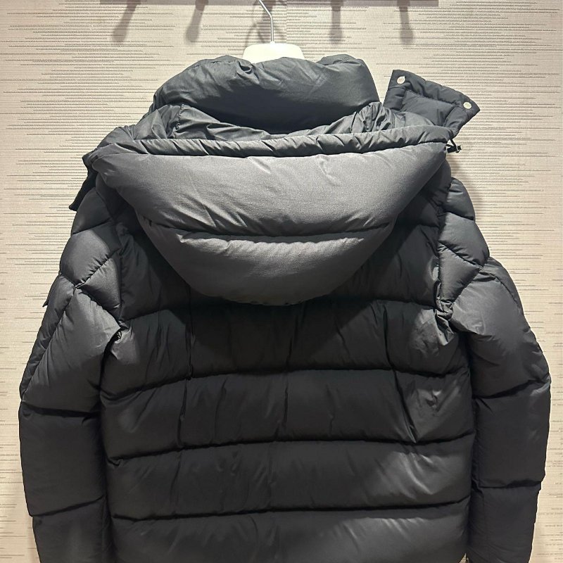 💎Han's house精品服飾💎moncler Vezere 羽絨 防風 防水 連帽 可拆 外套 可手水洗 深藍 原價80000-3