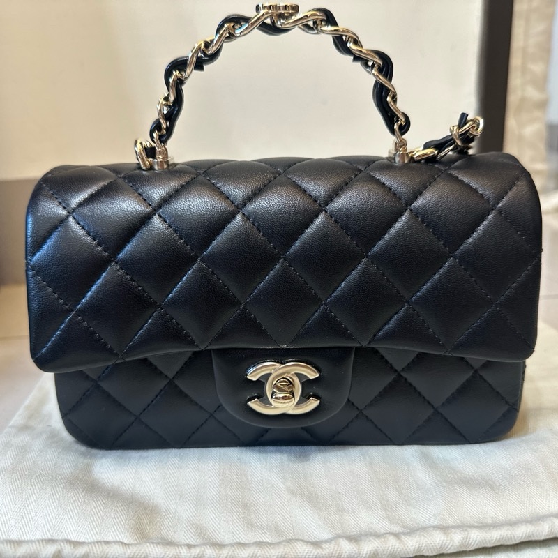 年末出清Chanel23K黑淡金手柄mini CF handle 閒置全新品-0