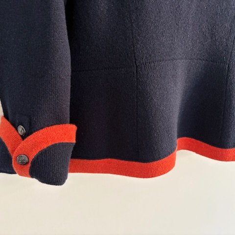 Chanel 18 漢堡系列兩口袋開襟衫-10