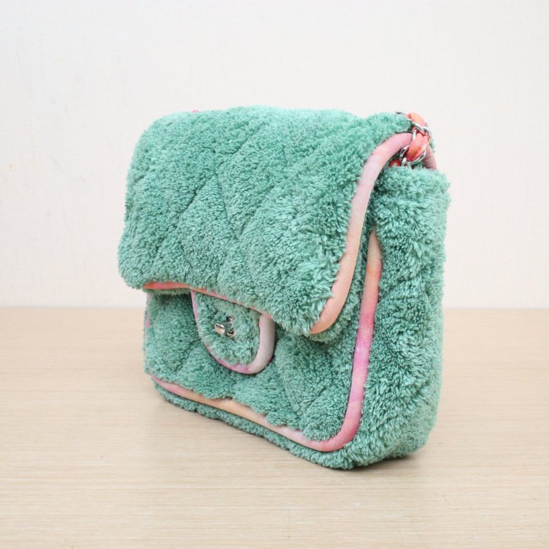 CHANEL 綠色毛絨30開銀扣20秋冬方胖子水彩限定肩背包-4