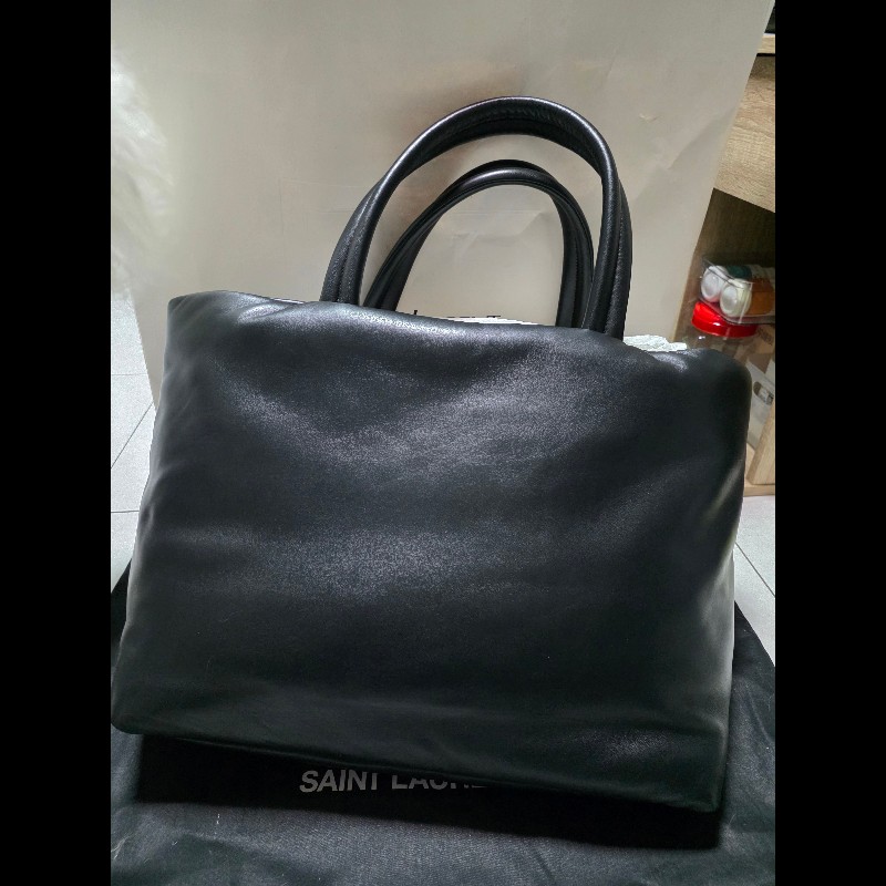 Saint Laurent 小羊皮拖特包-1