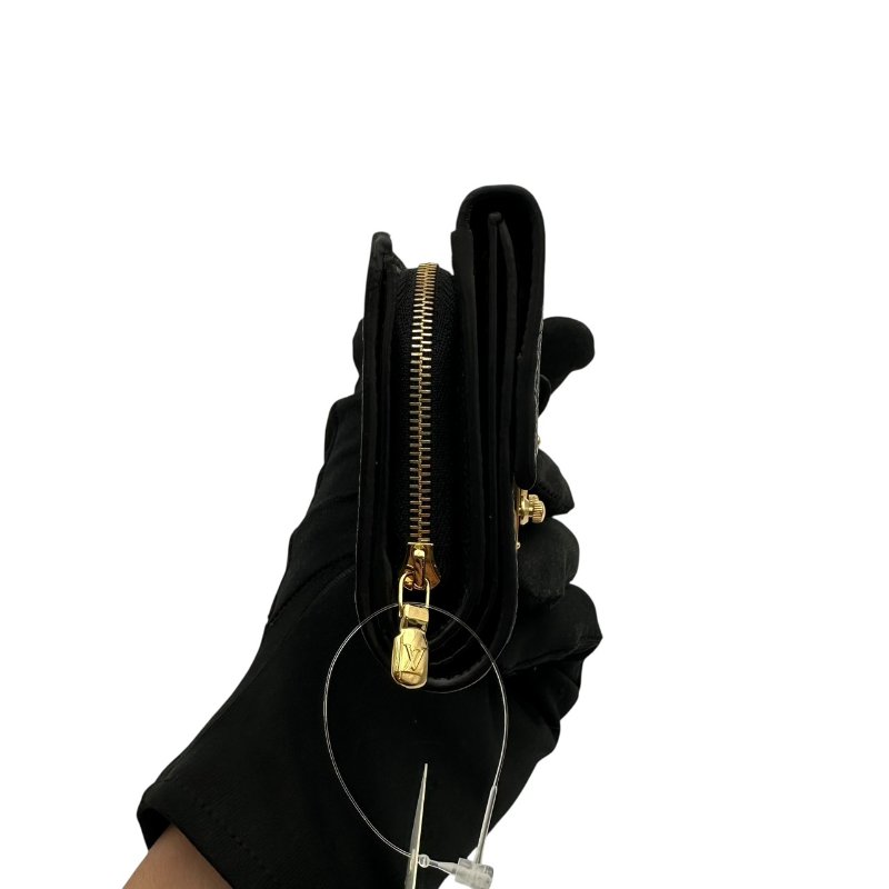 【美收精品】LV 黑色壓花牛皮壓釦短夾 C-21【隔月月中將轉賣至日本 上架期限30天】-2