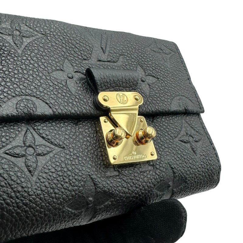 【美收精品】LV 黑色壓花牛皮壓釦短夾 C-21【隔月月中將轉賣至日本 上架期限30天】-6