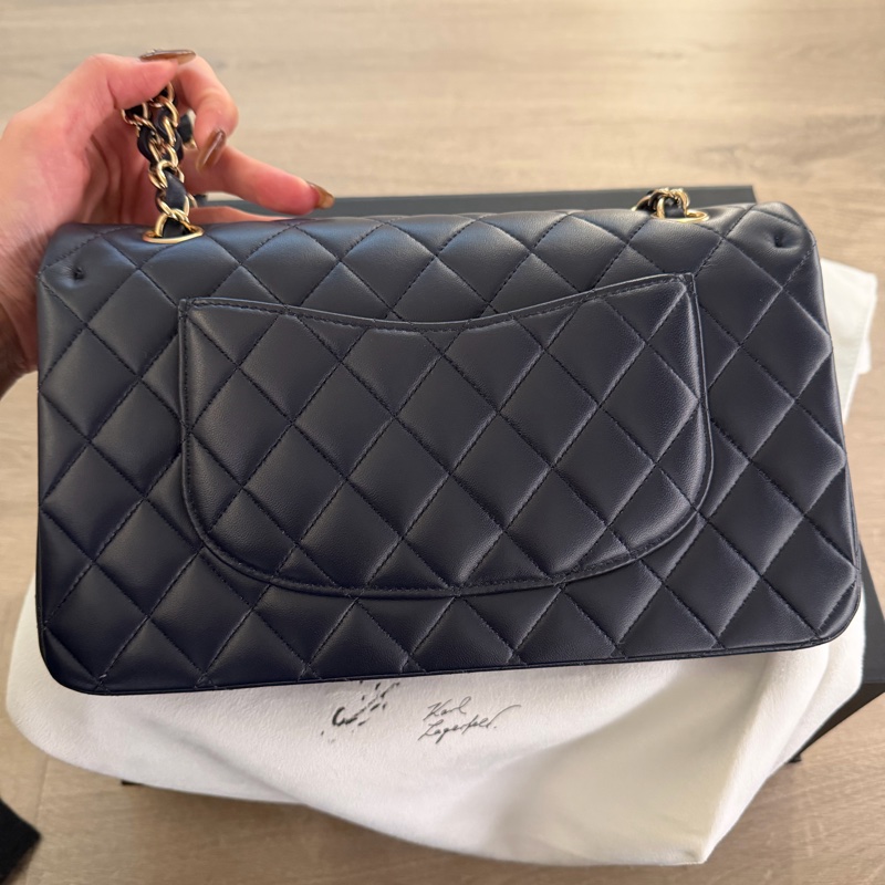 Chanel 香奈兒 Classic Flap CF25 中號 全配羊皮海軍藍淡金釦-1
