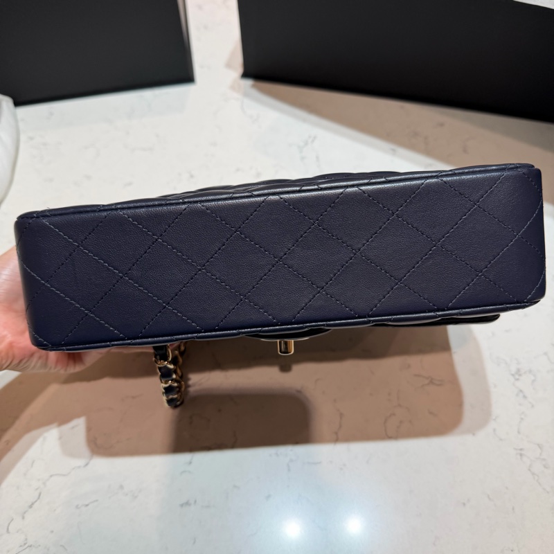 Chanel 香奈兒 Classic Flap CF25 中號 全配羊皮海軍藍淡金釦-9