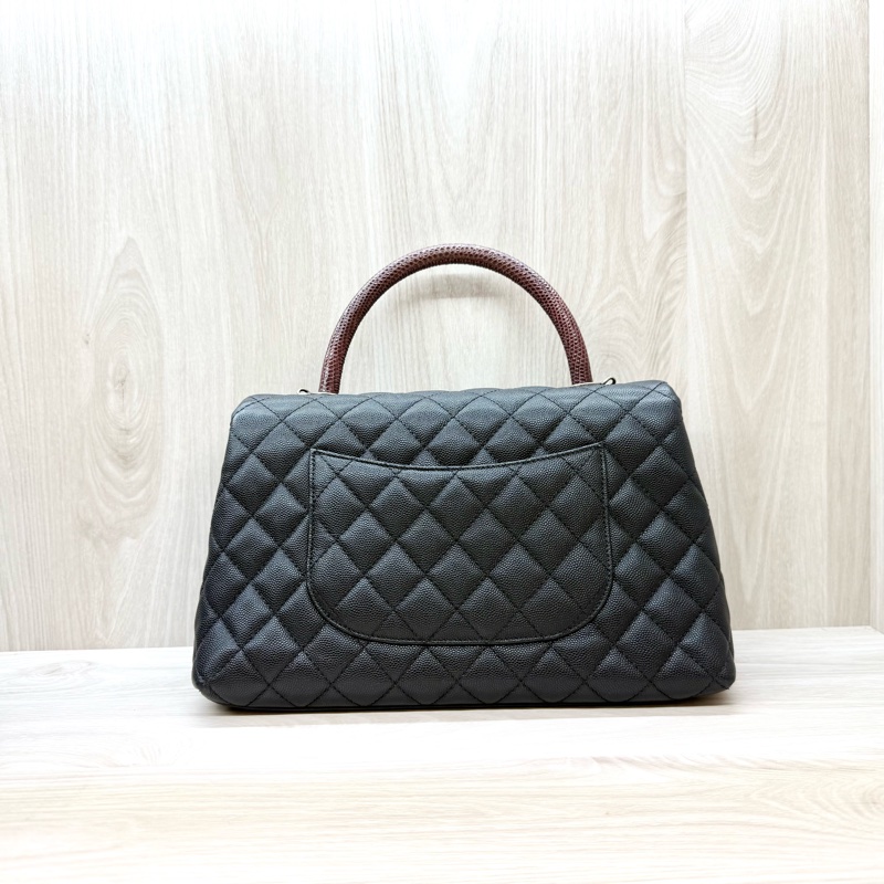 CHANEL黑荔枝銀釦拚蜥蜴皮手把coco handle28-1