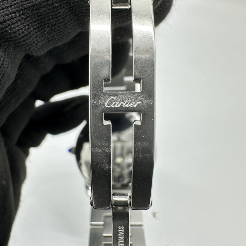 卡地亞 Rondo Solo LM de W6701005 男士腕錶,附日期顯示,石英機芯,不鏽鋼錶殼,白色和銀色錶盤-7