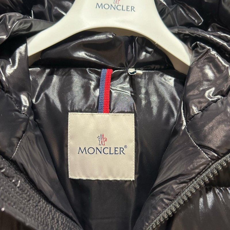 💎Han's house精品服飾💎 moncler Ecrins 羽絨 連帽外套 黑 現貨 男成人00=女 S ~ L 原價67600-6