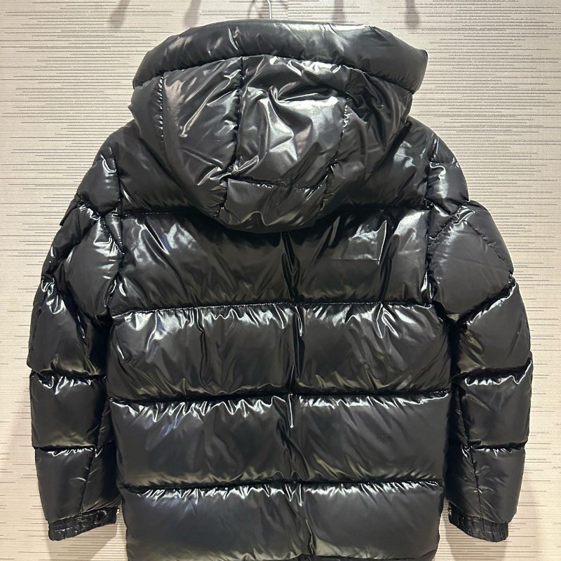 💎Han's house精品服飾💎 moncler Ecrins 羽絨 連帽外套 黑 現貨 男成人00=女 S ~ L 原價67600-7