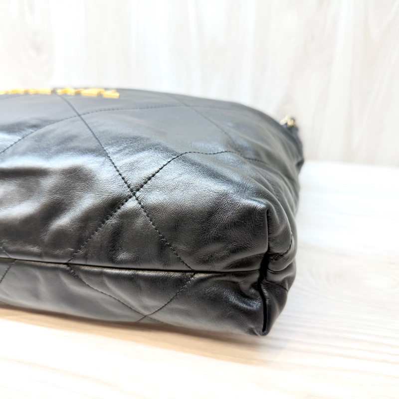 CHANEL黑金牛皮中號22包/AS3261-6