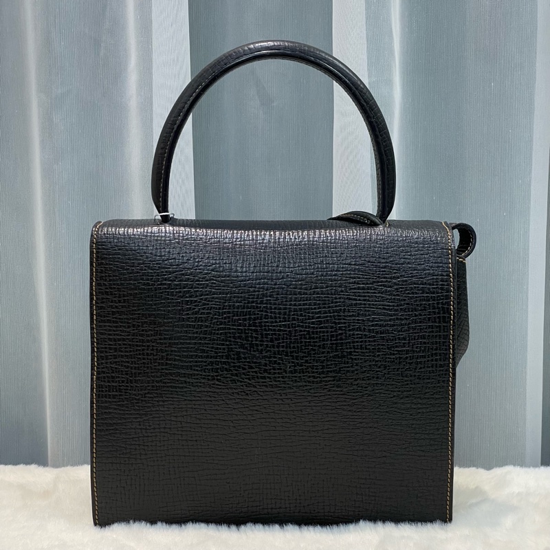 Loewe 中古黑色牛皮三角形封扣手提斜背包XC006-1