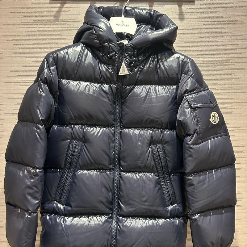 💎Han's house精品服飾💎 moncler Ecrins 羽絨 連帽 外套 深藍 現貨 XS 原價 67600-2