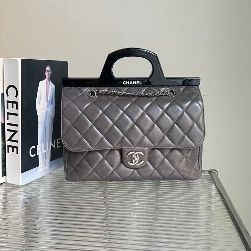 98新Chanel / 香奈兒中古高級灰色拼黑色衣架包,耐磨油蠟牛皮材質,鐳射20開,尺寸:31*25*9cm-0