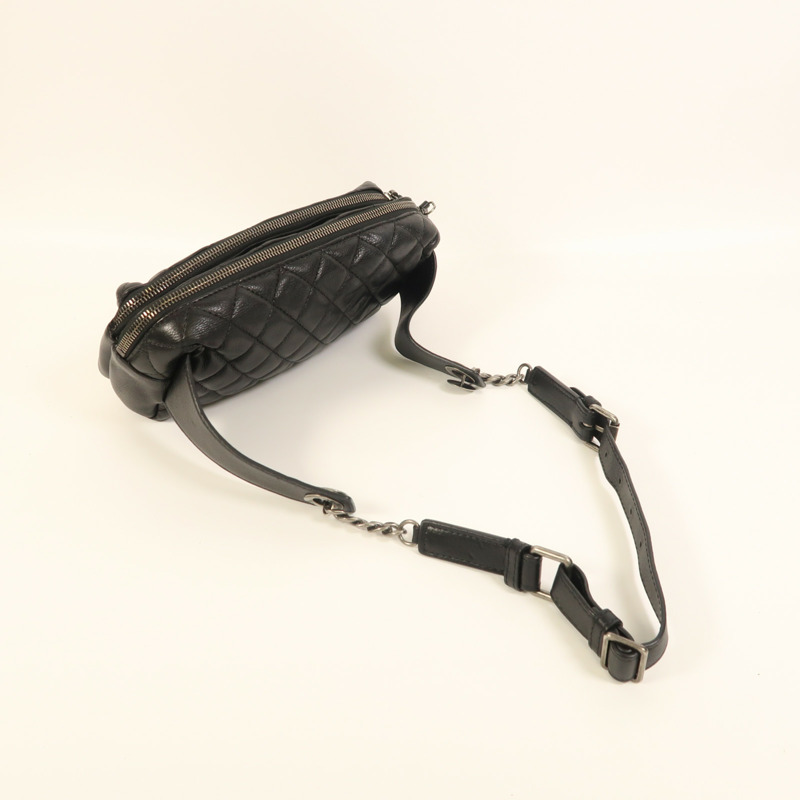 CHANEL 羊皮皮革Waist Bag銀扣腰包-8