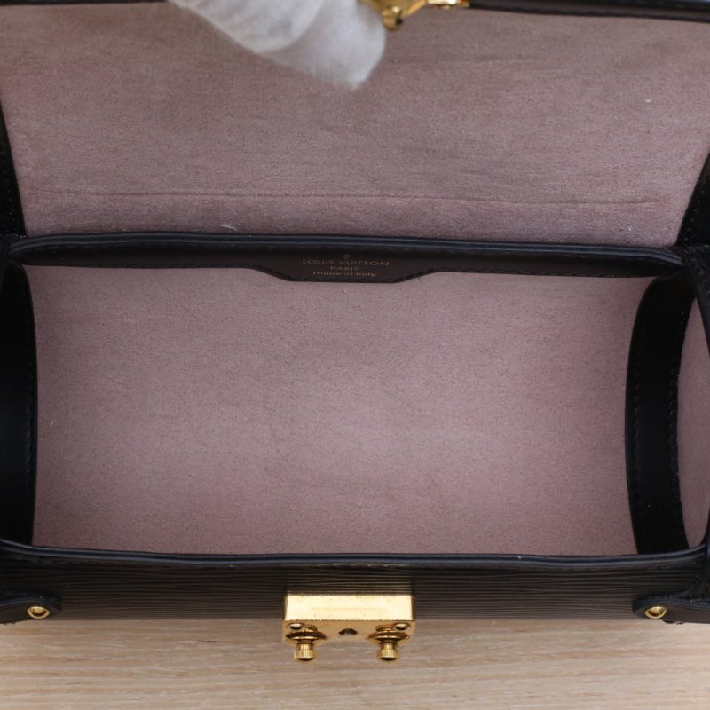 LOUIS VUITTON PAPILLON巴比龍TRUNK鏈條圓桶包黑色EPI水波紋牛皮晶片肩背包-3