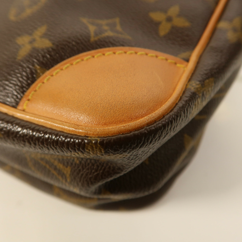 LOUIS VUITTON Monogram Amazon金扣肩背袋-11