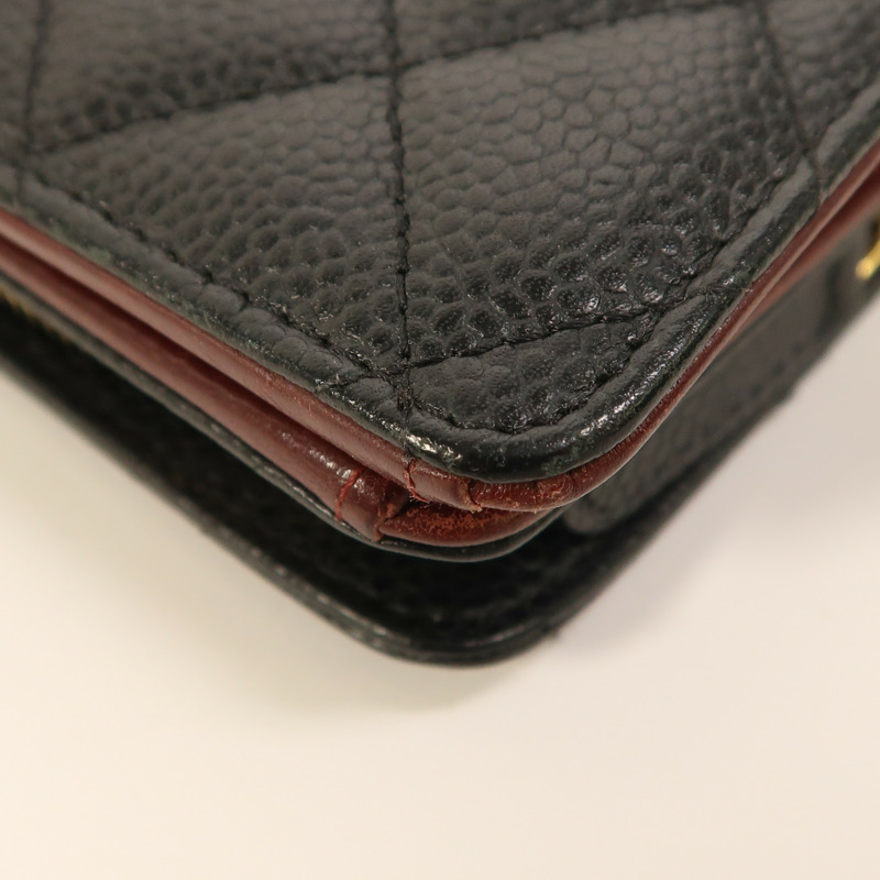 CHANEL 牛皮皮革Wallet金扣錢包-12